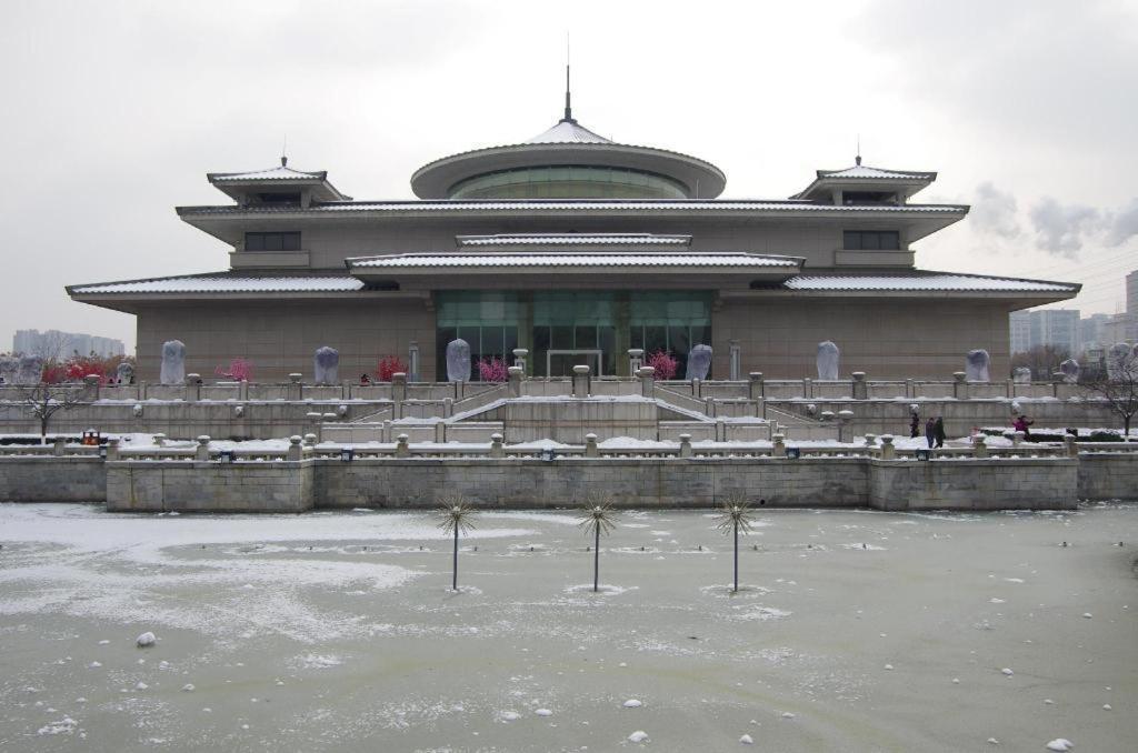 Hotel Ibis Xi'An First Gaoxin Rd Exterior foto