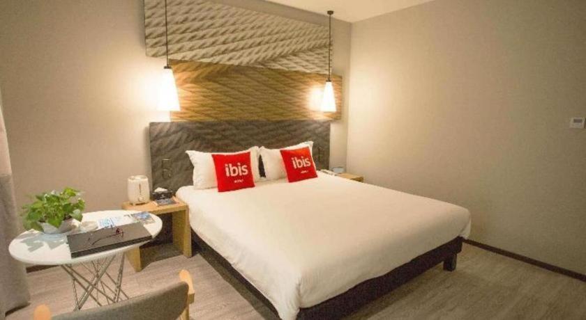 Hotel Ibis Xi'An First Gaoxin Rd Exterior foto